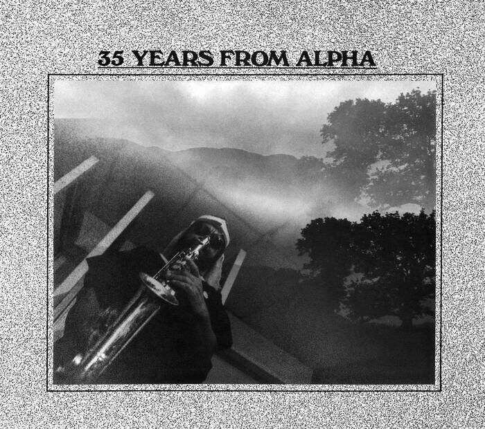 Headley Bennett – 35 Years From Alpha