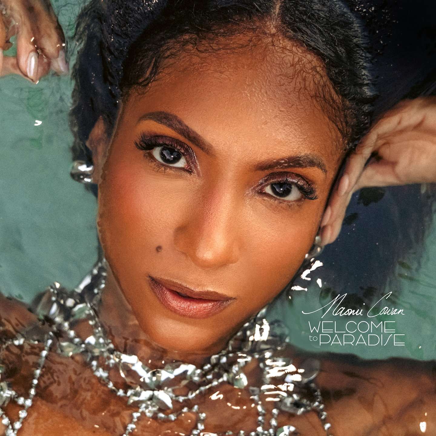 Naomi Cowan - Welcome To Paradise